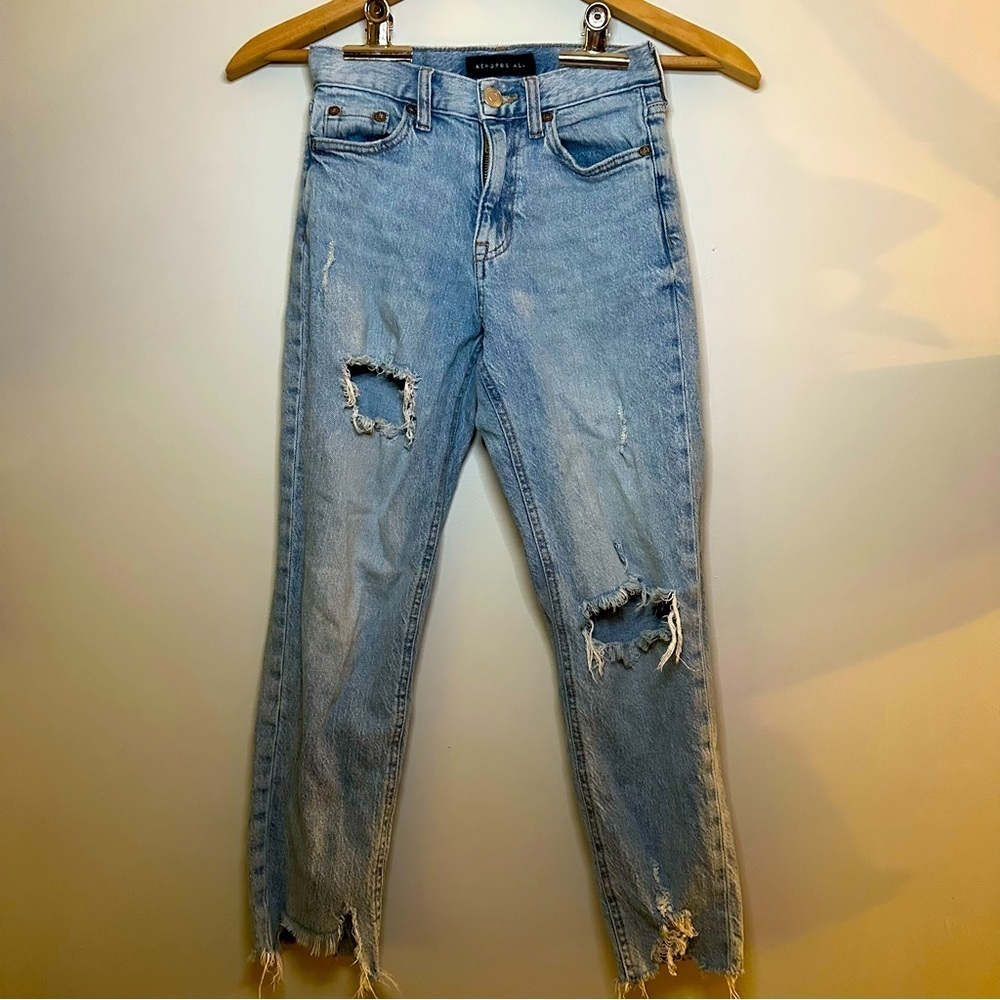 Aeropostale Mom Jeans Distressed Cropped Boot Cut Light Medium Wash 000 Regular